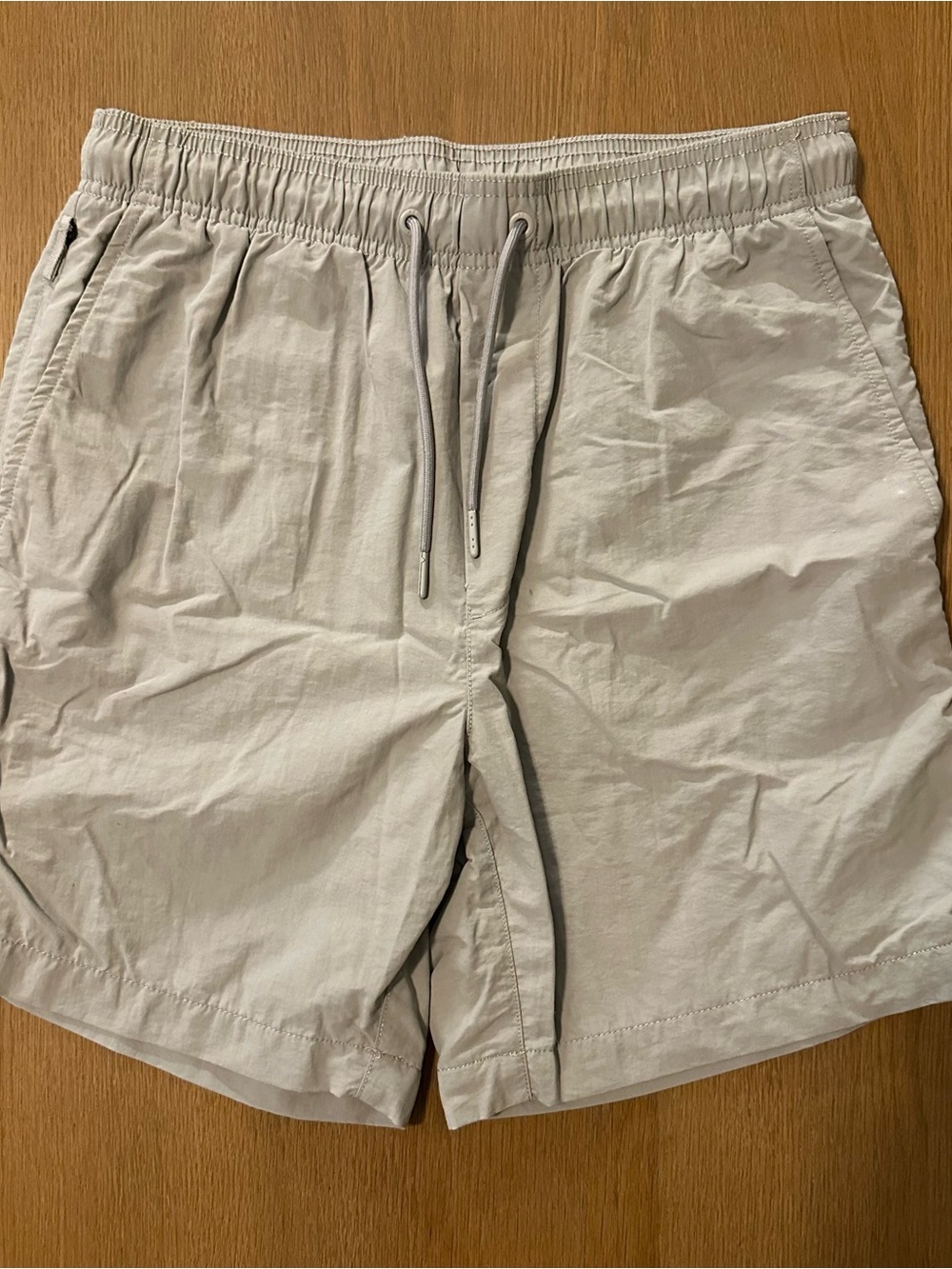 American Eagle Light Gray Elastic Waist Athletic Drawstring Shorts